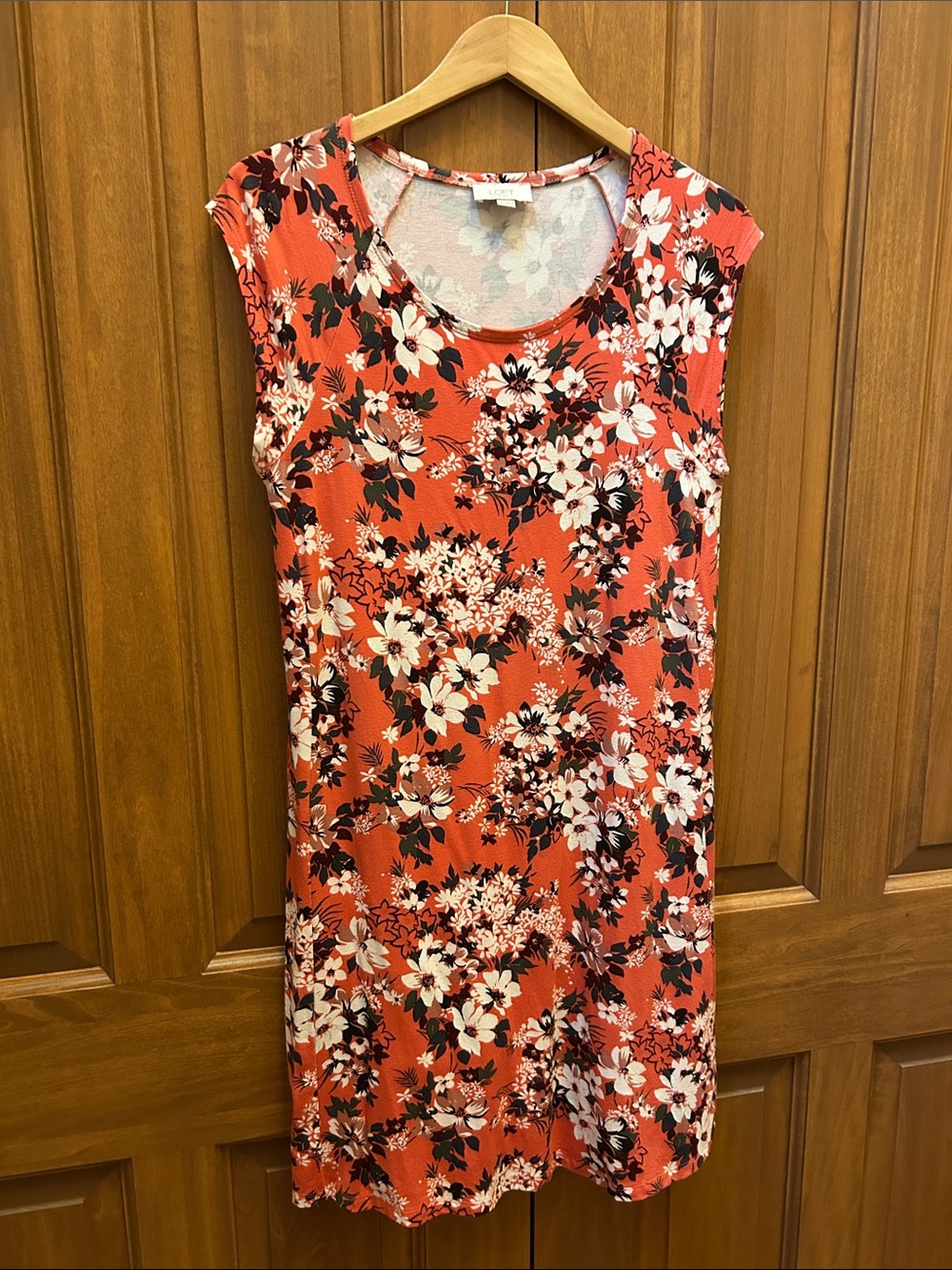 Loft outlet floral dress size medium